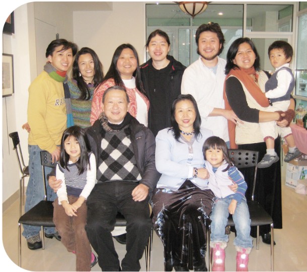 家庭美滿幸福 笑看風雲變幻